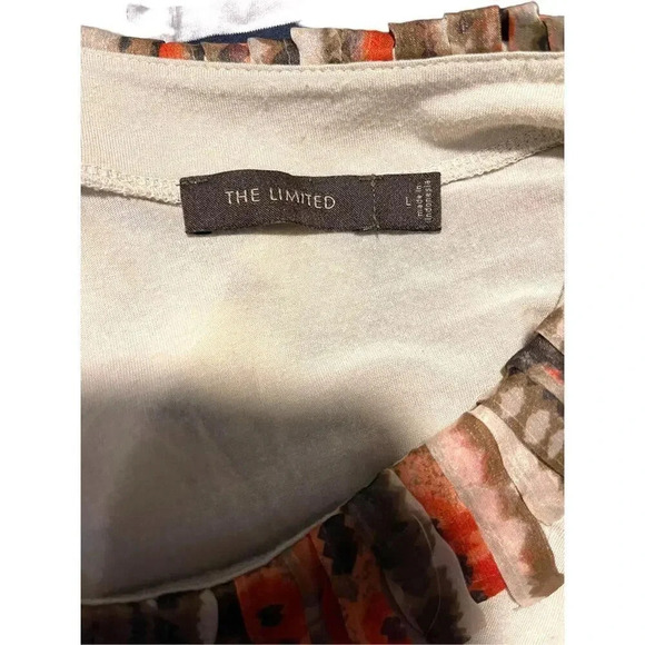 The Limited Women’s Large Short Sleeved Blouse Tan Multi Colored Ruffled - Picture 4 of 4